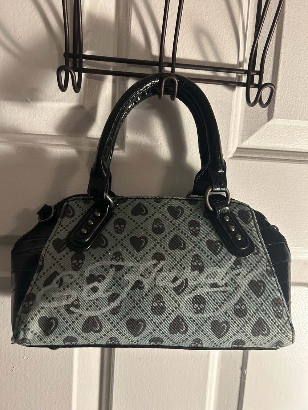 Ed Hardy Skull and Heart Print Satchel Bag with Logo Charms - Picture 4 of 6